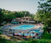 piscine restaurant | Col d'Ibardin Camping Pays Basque